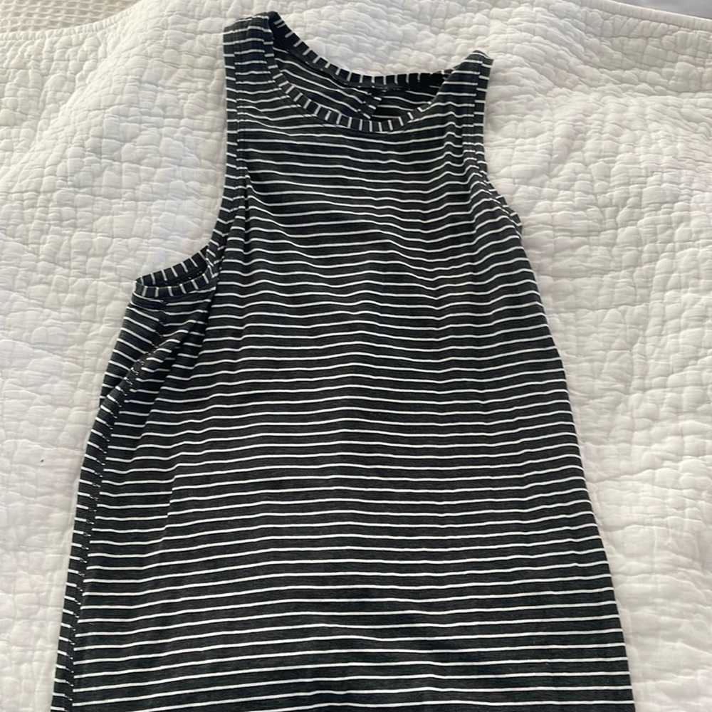 black and white striped lululemon tank